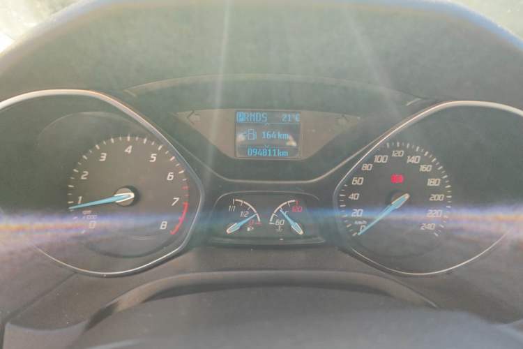 Used Ford Focus 2012 Hatchback 1.6L Automatic Fashion Edition Instrument Cluster