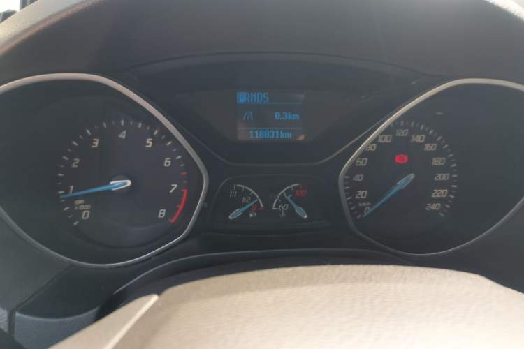 Used Ford Focus 2012 Sedan 1.6L Automatic Comfort Model Instrument Cluster