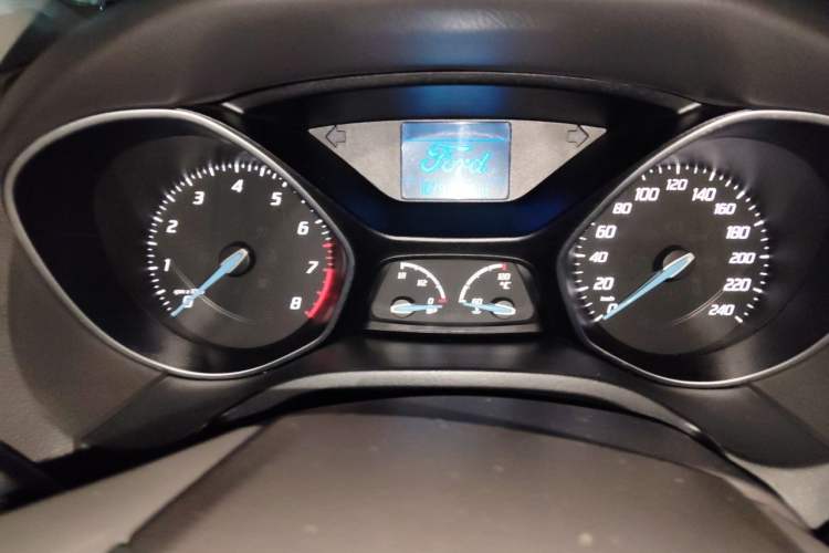 Used Ford Focus 2012 Sedan 1.6L Automatic Fashion Edition Instrument Cluster