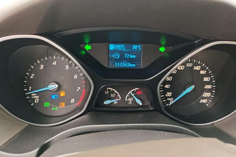 Used Ford Focus 2012 Hatchback 1.6L Automatic Fashion Edition Instrument Cluster