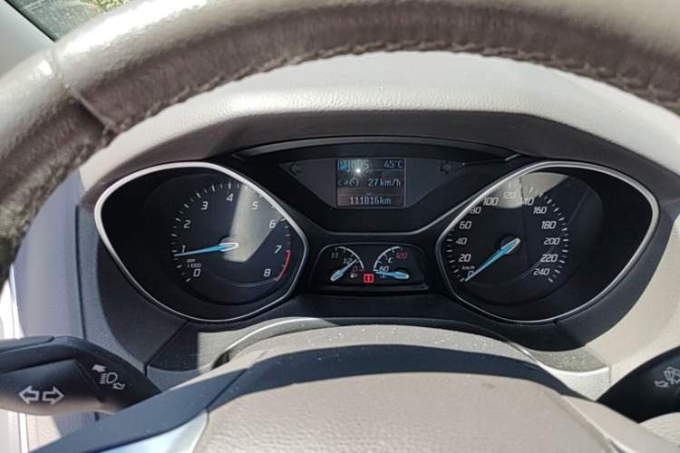Used Ford Focus 2012 Sedan 1.6L Automatic Comfort Model Instrument Cluster