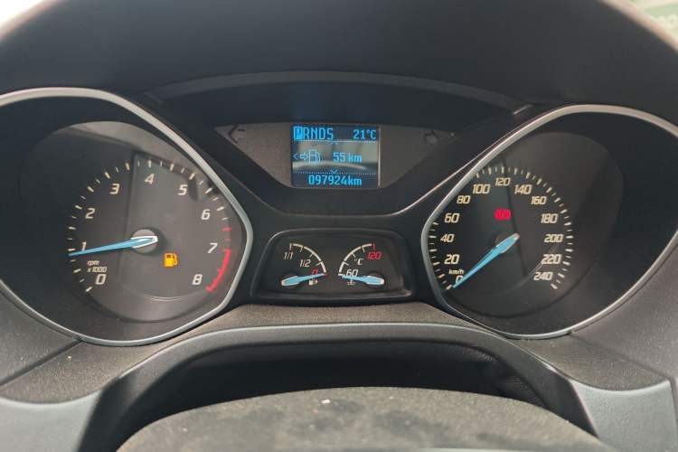 Used Ford Focus 2012 Sedan 1.6L Automatic Fashion Edition Instrument Cluster