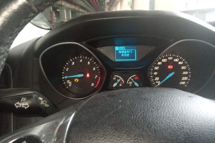 Used Ford Focus 2012 Hatchback 1.6L Automatic Fashion Edition Instrument Cluster