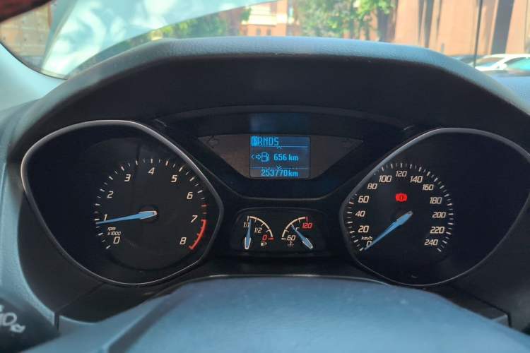 Used Ford Focus 2012 Hatchback 1.6L Automatic Fashion Edition Instrument Cluster