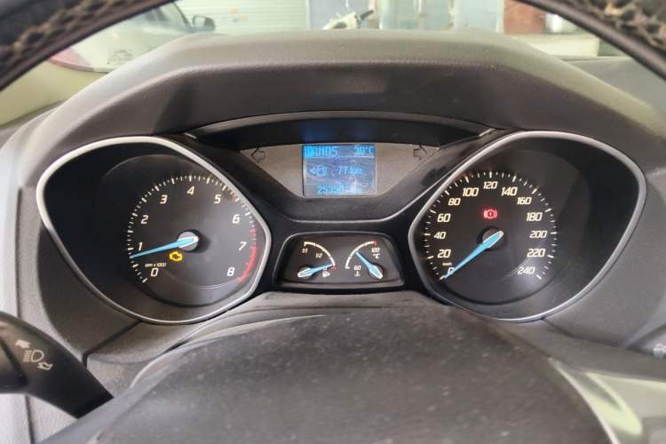 Used Ford Focus 2012 Sedan 1.6L Automatic Fashion Edition Instrument Cluster