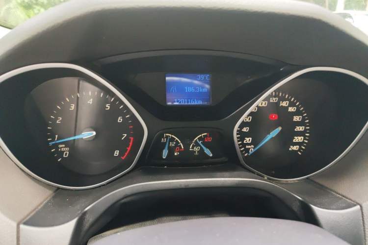 Used Ford Focus 2012 Sedan 1.6L Manual Comfort Model Instrument Cluster