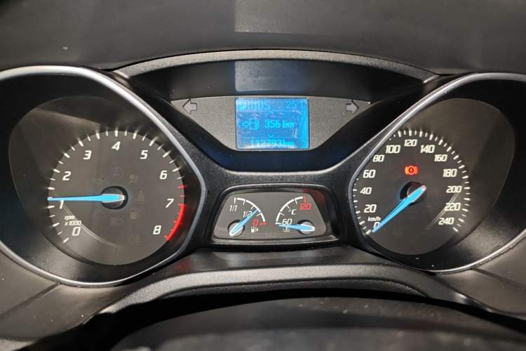 Used Ford Focus 2012 Sedan 1.6L Automatic Fashion Edition Instrument Cluster