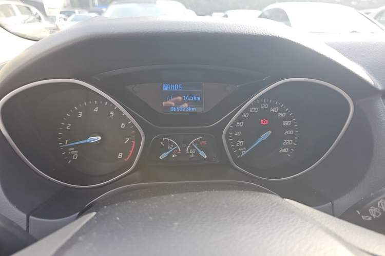Used Ford Focus 2012 Hatchback 1.6L Automatic Comfort Model Instrument Cluster