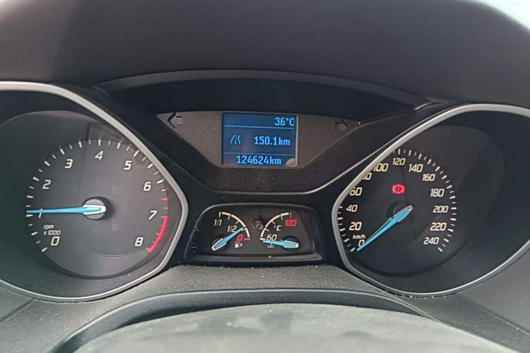 Used Ford Focus 2012 Sedan 1.6L Manual Comfort Model Instrument Cluster