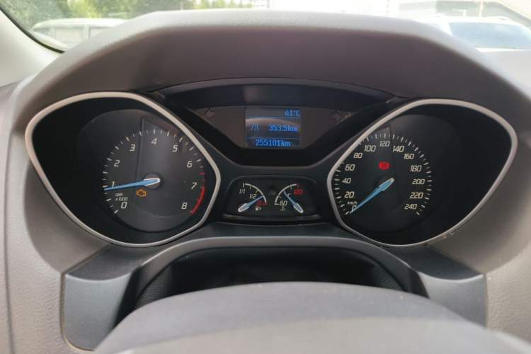Used Ford Focus 2012 Sedan 1.6L Manual Comfort Model Instrument Cluster