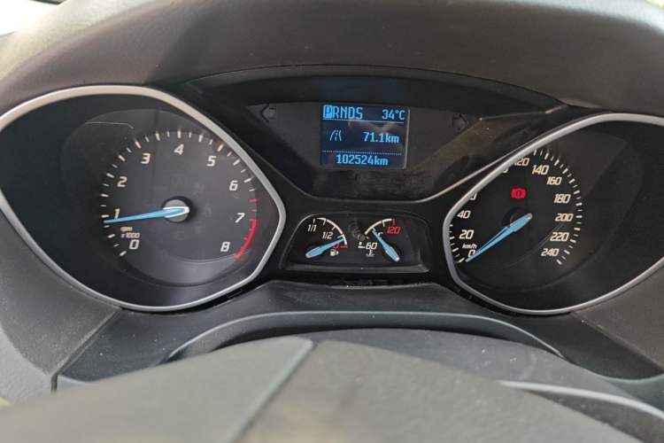 Used Ford Focus 2012 Sedan 1.6L Automatic Comfort Model Instrument Cluster