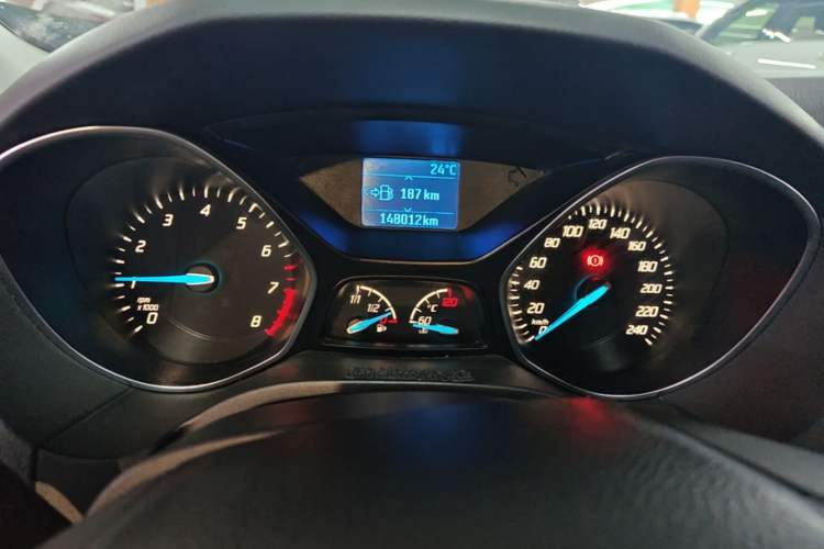 Used Ford Focus 2012 Sedan 1.6L Manual Fashion Edition Instrument Cluster