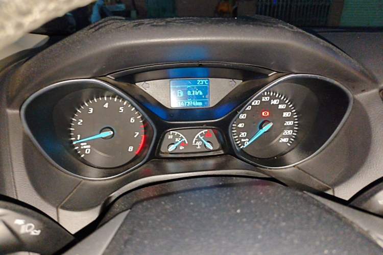 Used Ford Focus 2012 Sedan 1.6L Manual Fashion Edition Instrument Cluster