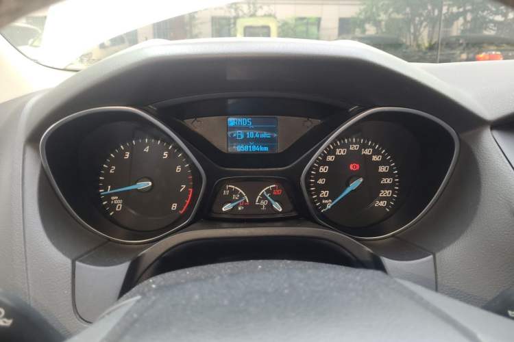 Used Ford Focus 2012 Hatchback 1.6L Automatic Fashion Edition Instrument Cluster