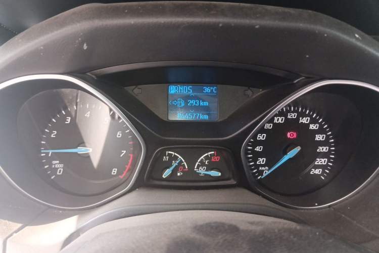 Used Ford Focus 2012 Hatchback 1.6L Automatic Fashion Edition Instrument Cluster