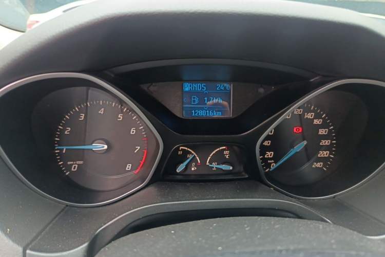 Used Ford Focus 2012 Hatchback 1.6L Automatic Fashion Edition Instrument Cluster