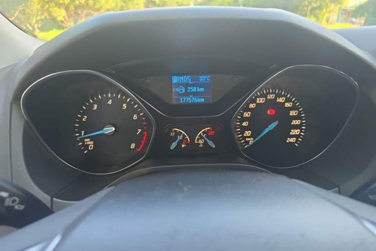 Used Ford Focus 2012 Hatchback 1.6L Automatic Fashion Edition Instrument Cluster