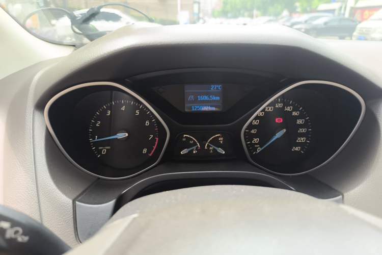 Used Ford Focus 2012 Sedan 1.6L Manual Comfort Model Instrument Cluster