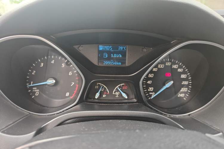 Used Ford Focus 2012 Hatchback 1.6L Automatic Fashion Edition Instrument Cluster