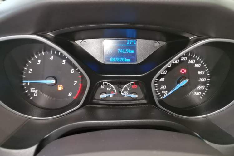 Used Ford Focus 2012 Sedan 1.6L Manual Comfort Model Instrument Cluster