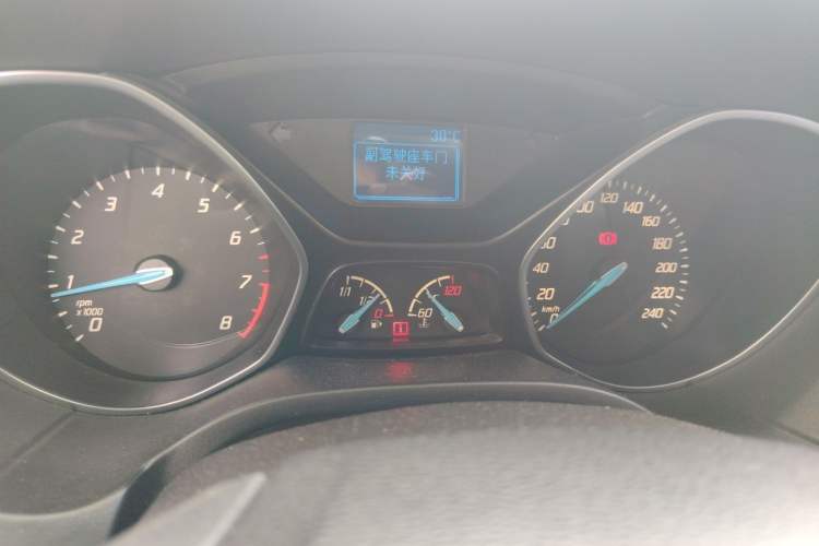 Used Ford Focus 2012 Sedan 1.6L Manual Fashion Edition Instrument Cluster