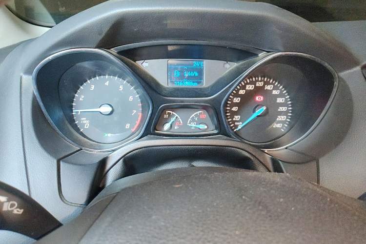 Used Ford Focus 2012 Sedan 1.6L Manual Fashion Edition Instrument Cluster