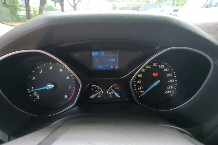 Used Ford Focus 2012 Sedan 1.6L Automatic Comfort Model Instrument Cluster