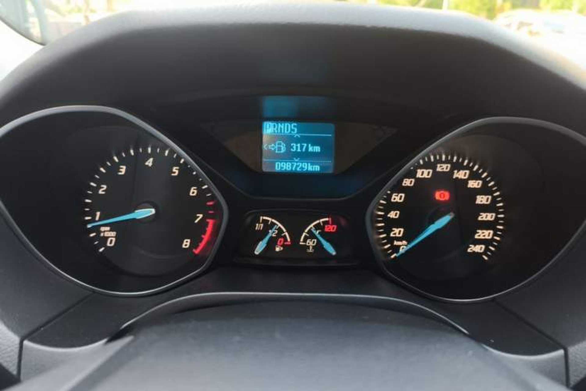 Used Ford Focus 2012 Sedan 1.6L Automatic Fashion Edition Instrument Cluster
