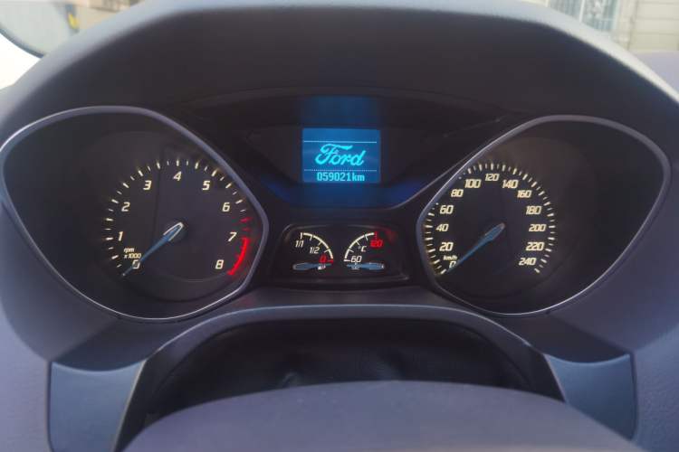 Used Ford Focus 2012 Sedan 1.6L Automatic Fashion Edition Instrument Cluster