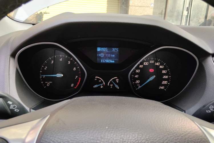 Used Ford Focus 2012 Sedan 1.6L Automatic Fashion Edition Instrument Cluster