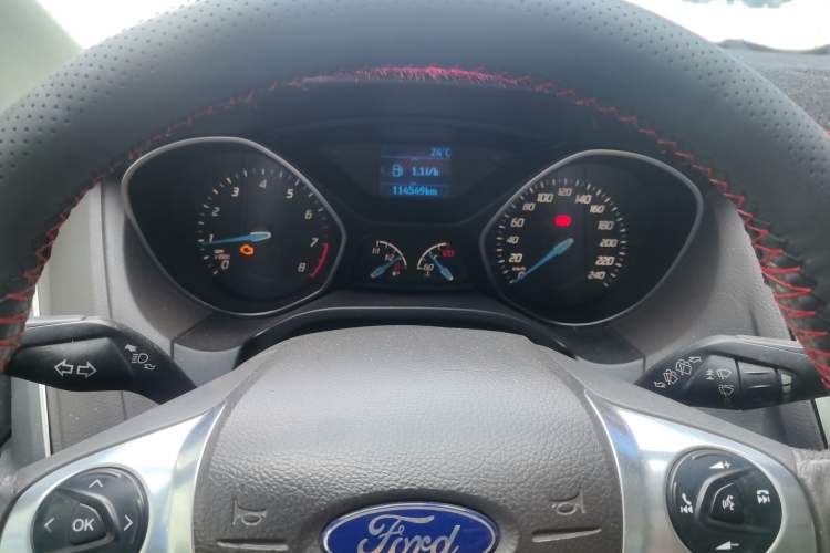 Used Ford Focus 2012 Hatchback 1.6L Manual Fashion Edition Instrument Cluster