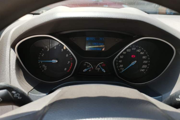 Used Ford Focus 2012 Sedan 1.6L Automatic Comfort Model Instrument Cluster
