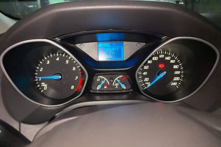 Used Ford Focus 2012 Sedan 1.6L Automatic Comfort Model Instrument Cluster