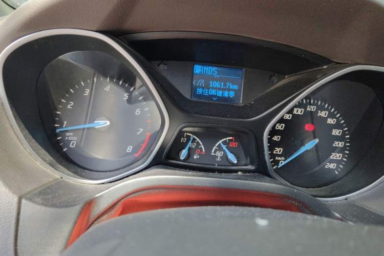 Used Ford Focus 2012 Sedan 1.6L Automatic Fashion Edition Instrument Cluster