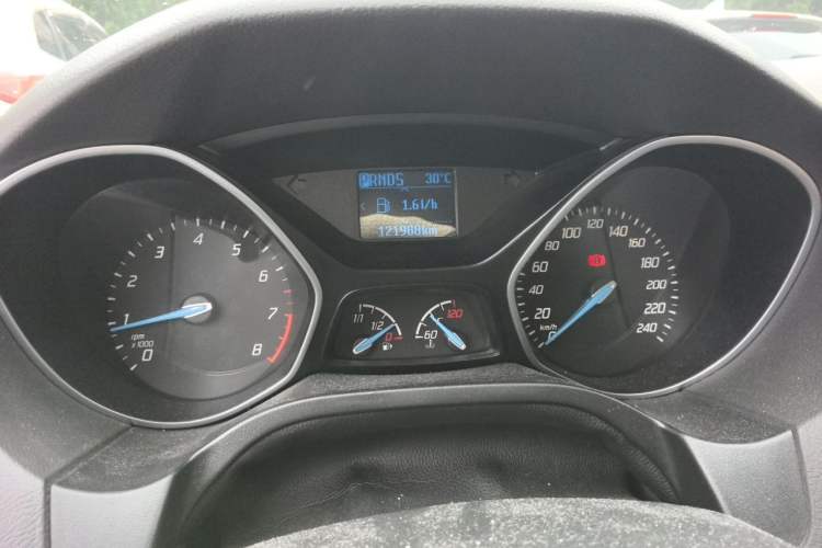 Used Ford Focus 2012 Hatchback 1.6L Automatic Fashion Edition Instrument Cluster