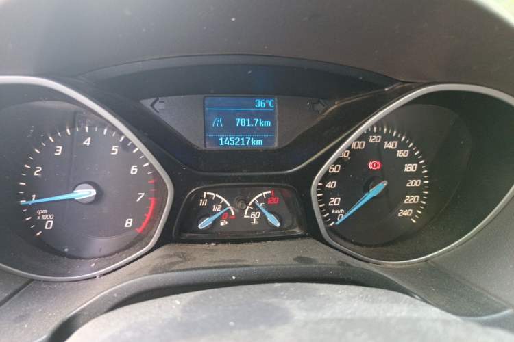 Used Ford Focus 2012 Sedan 1.6L Manual Comfort Model Instrument Cluster