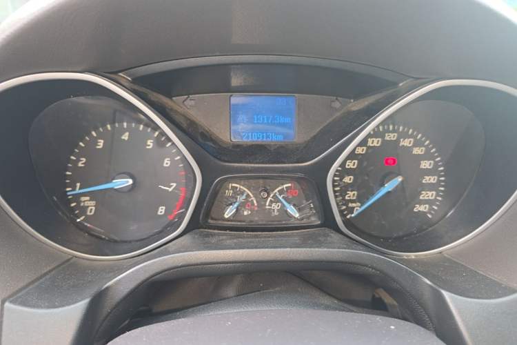 Used Ford Focus 2012 Sedan 1.6L Manual Comfort Model Instrument Cluster
