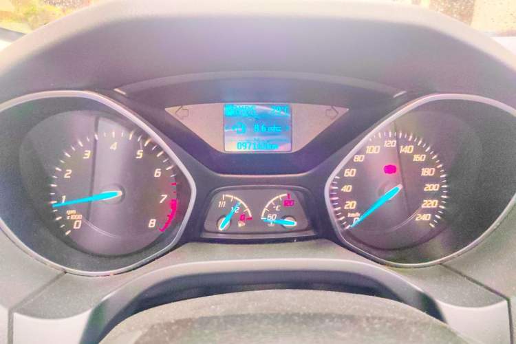 Used Ford Focus 2012 Hatchback 1.6L Automatic Fashion Edition Instrument Cluster