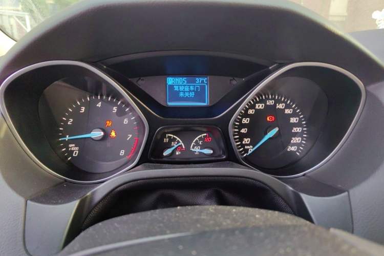 Used Ford Focus 2012 Hatchback 1.6L Automatic Fashion Edition Instrument Cluster