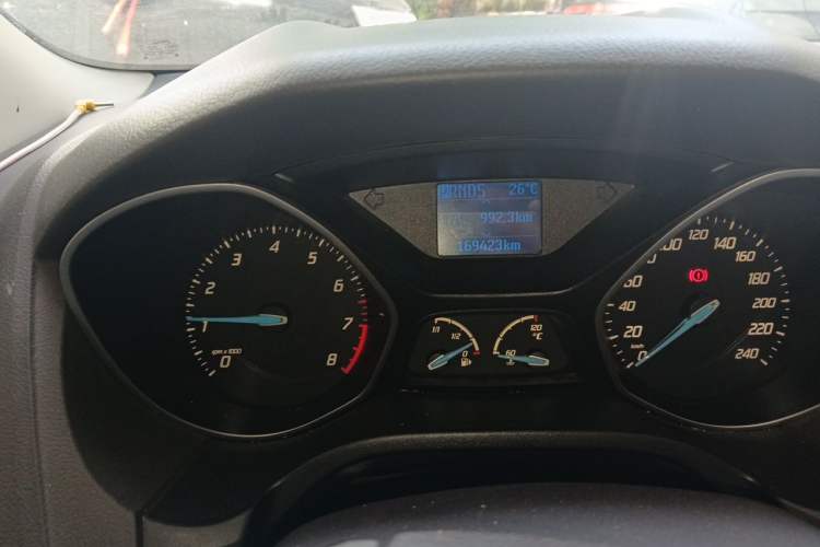 Used Ford Focus 2012 Sedan 1.6L Automatic Fashion Edition Instrument Cluster