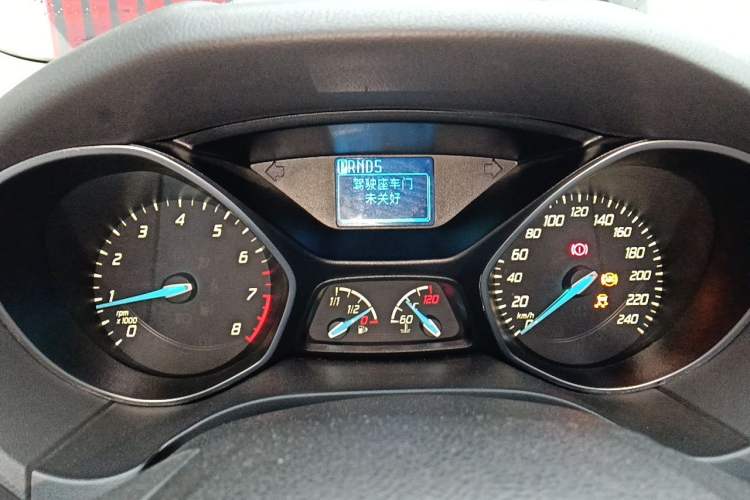 Used Ford Focus 2012 Sedan 1.6L Automatic Fashion Edition Instrument Cluster