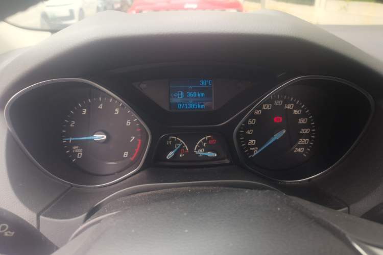 Used Ford Focus 2012 Sedan 1.6L Manual Fashion Edition Instrument Cluster