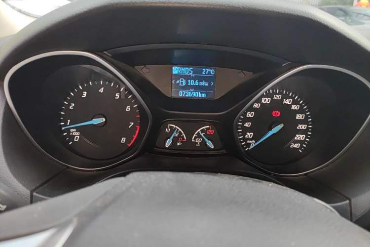 Used Ford Focus 2012 Sedan 1.6L Automatic Fashion Edition Instrument Cluster