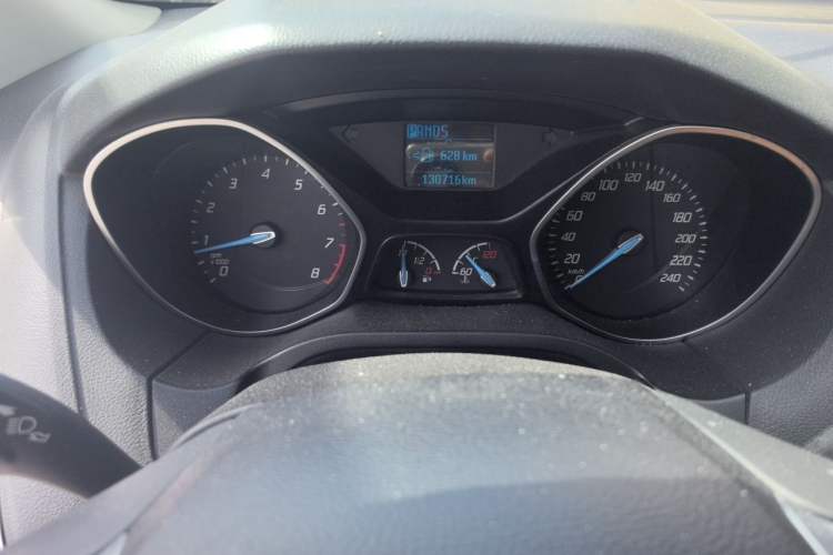 Used Ford Focus 2012 Hatchback 1.6L Automatic Fashion Edition Instrument Cluster