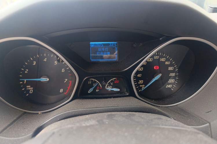 Used Ford Focus 2012 Sedan 1.6L Automatic Comfort Model Instrument Cluster