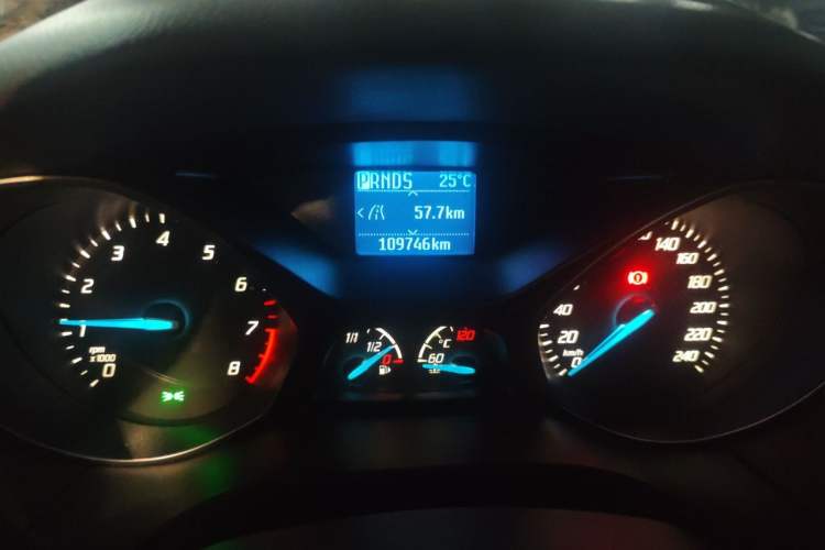 Used Ford Focus 2012 Hatchback 1.6L Automatic Fashion Edition Instrument Cluster