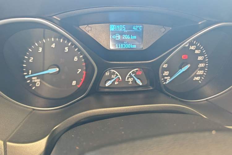 Used Ford Focus 2012 Sedan 1.6L Automatic Fashion Edition Instrument Cluster
