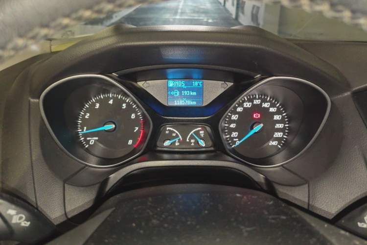 Used Ford Focus 2012 Hatchback 1.6L Automatic Fashion Edition Instrument Cluster