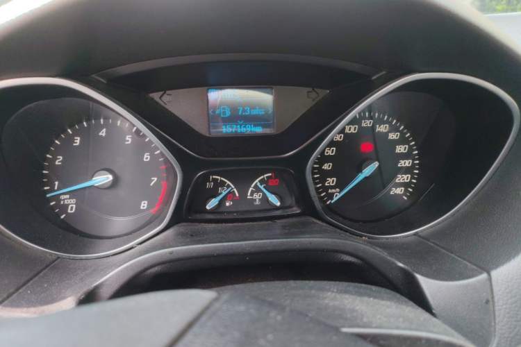 Used Ford Focus 2012 Hatchback 1.6L Automatic Fashion Edition Instrument Cluster
