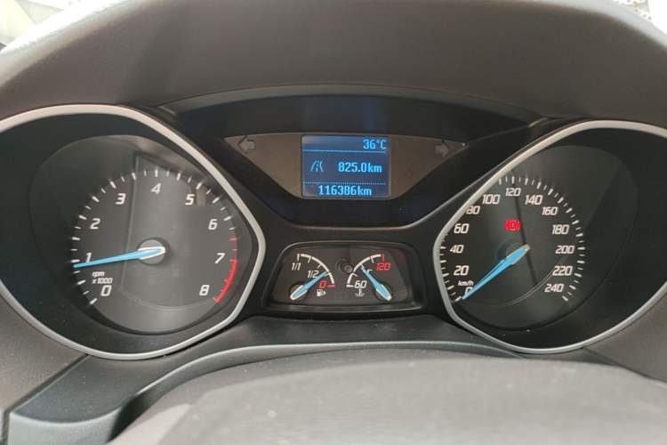 Used Ford Focus 2012 Sedan 1.6L Manual Comfort Model Instrument Cluster